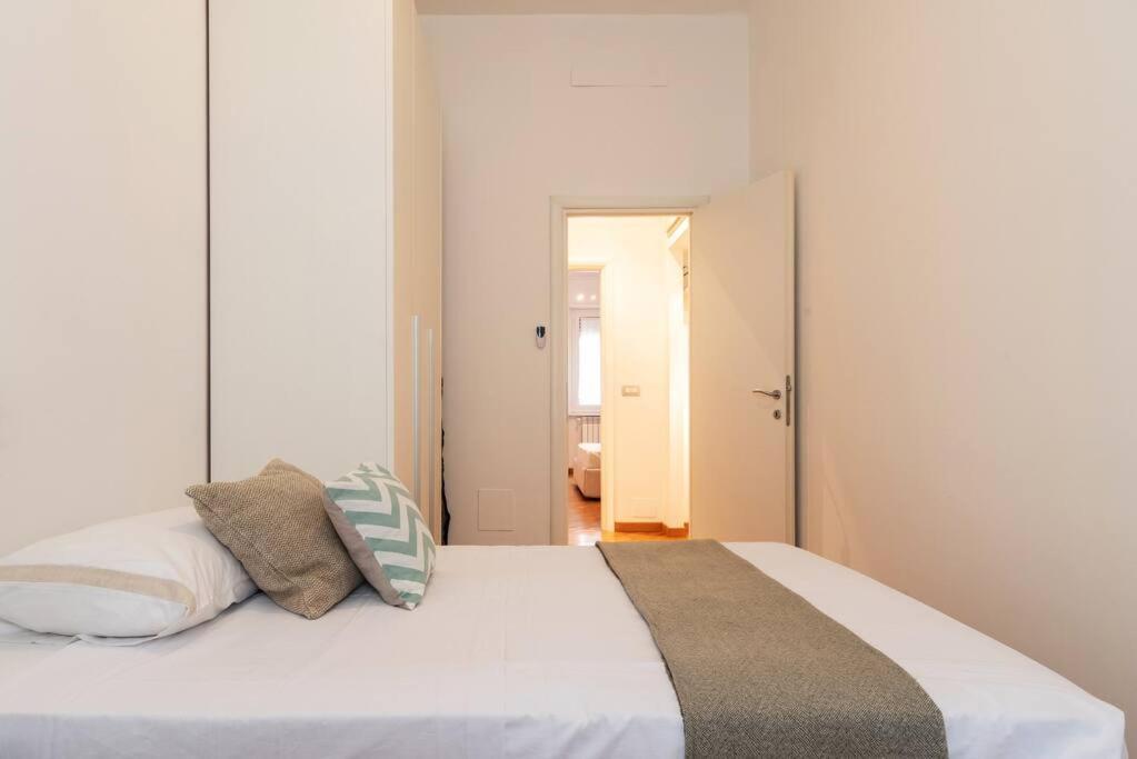 Eva Flexyrent Apartment Милан Экстерьер фото