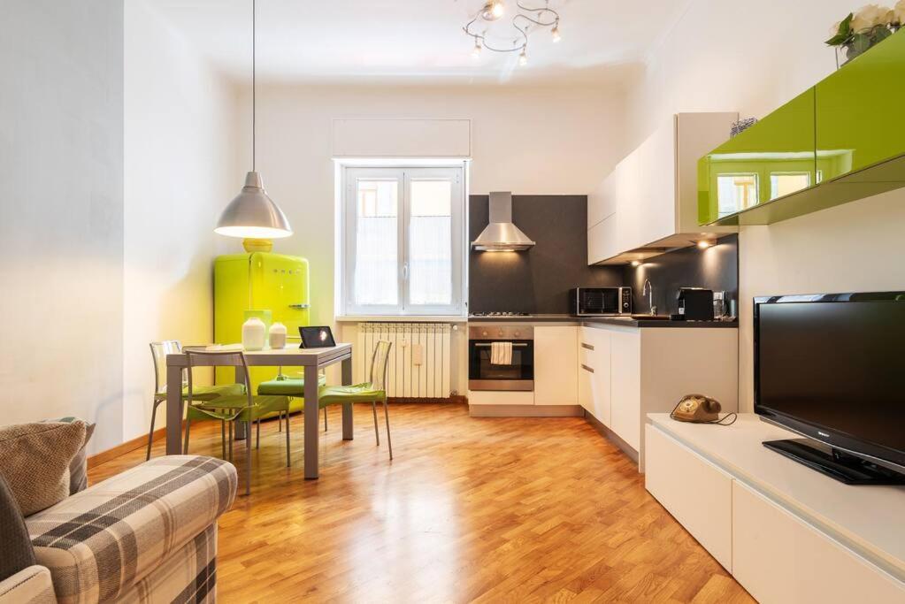 Eva Flexyrent Apartment Милан Экстерьер фото