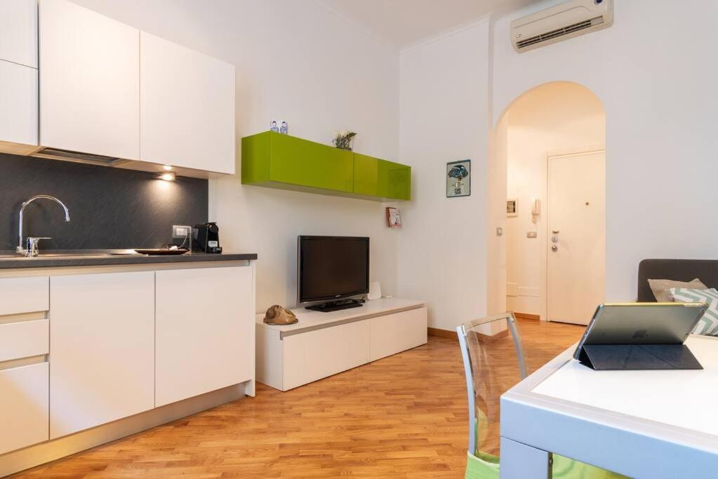 Eva Flexyrent Apartment Милан Экстерьер фото